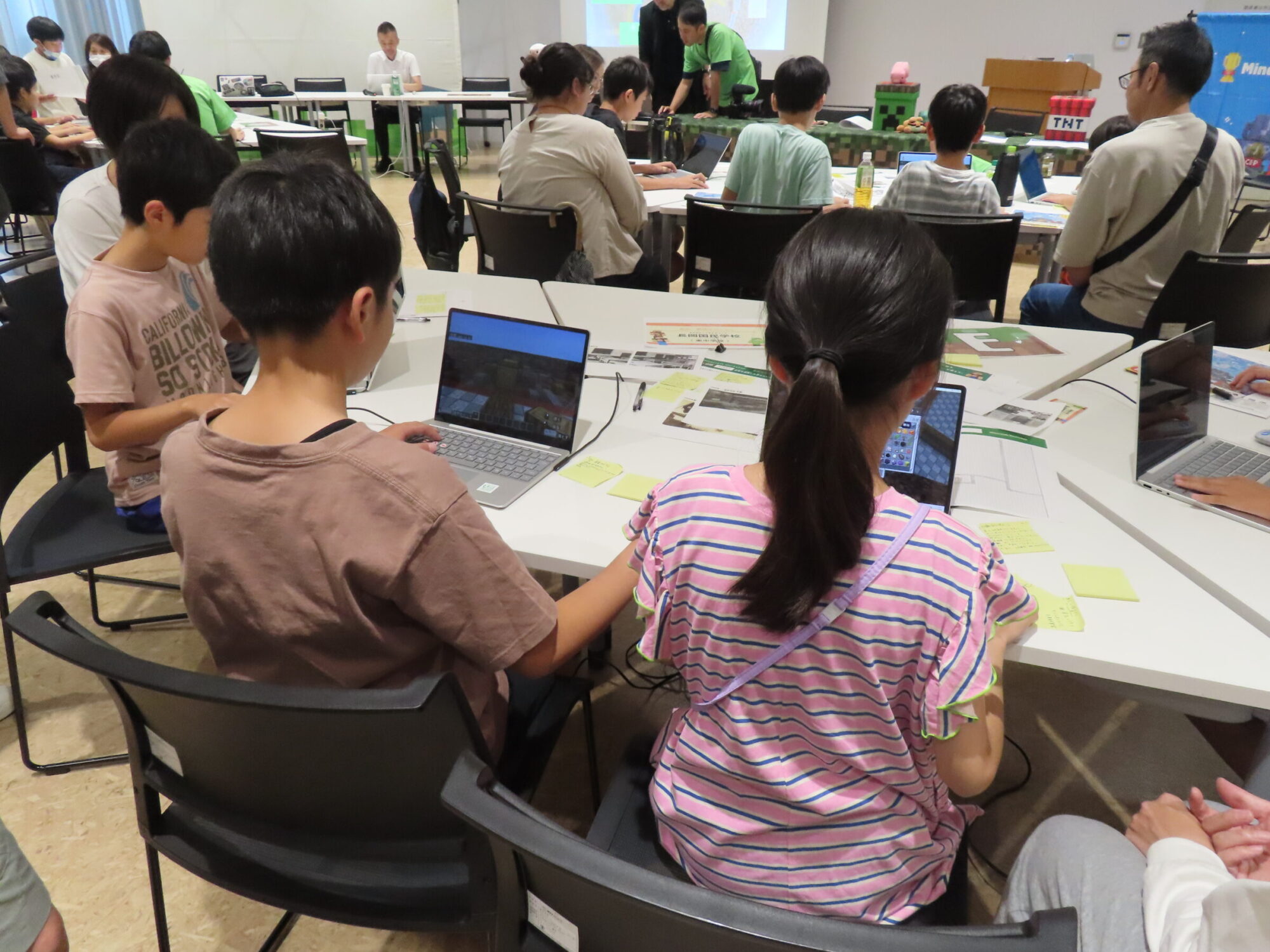 「「教育版マインクラフトを活用して長岡空襲の史実と復興の歴史を学ぼう」を開催しました」の画像