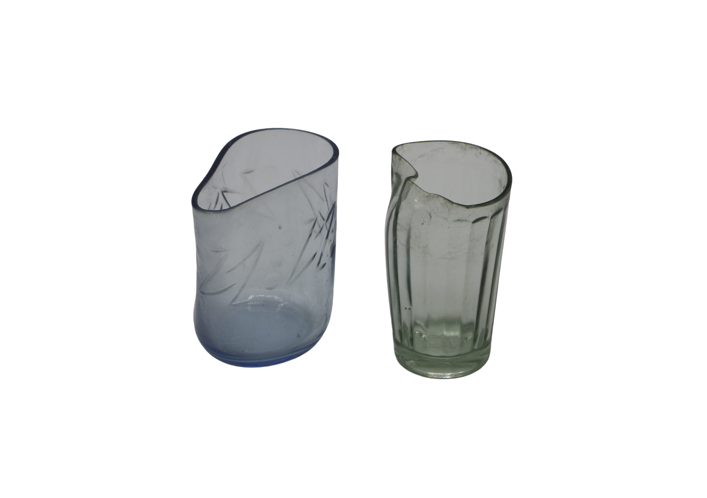 コップ（被災）